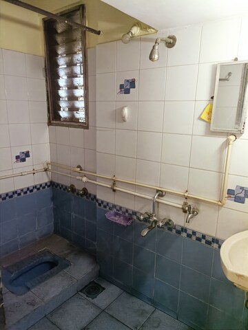 Bathroom in 2 BHK Apartment at Prakruti Park, Brahmand – for Sale