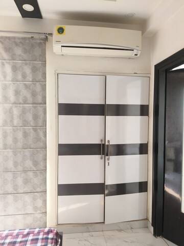 Building Lobby in 3 BHK Apartment at Orchid Island, Sector 51 – for Rent