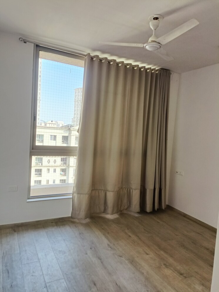 Room, hiranandani-estate 3 Bedroom 1100 Sq.Ft. Apartment In Ghodbunder Road Thane 8159475