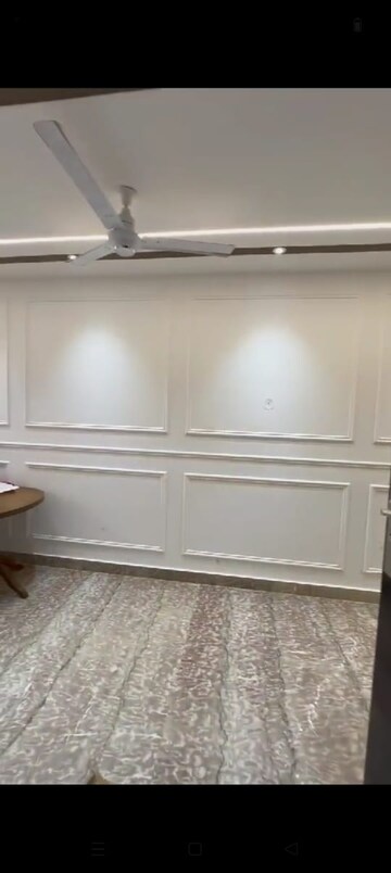 Furnished Amenities in 2 BHK Builder Floor at Lajpat Nagar 4 – for Rent