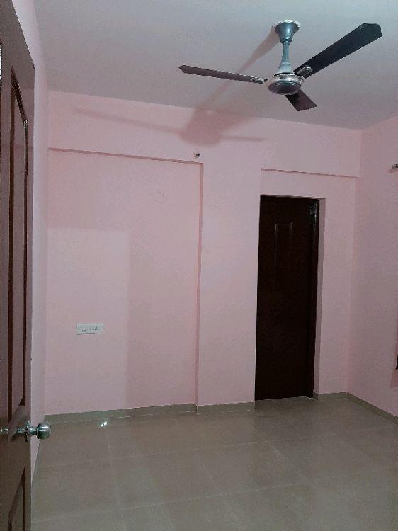 1 Rk  + Extra Room 350 Sq.Ft. Apartment in ABC Plaza