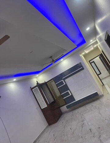 Furnished Amenities in 3 BHK Builder Floor at Sector 85 – for Sale