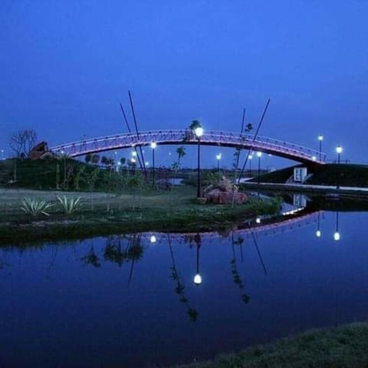 Exterior View, gaur-yamuna-city-2nd-park-view  104 Sq.Yd. Plot In Gaur Yamuna City Greater Noida 8159535