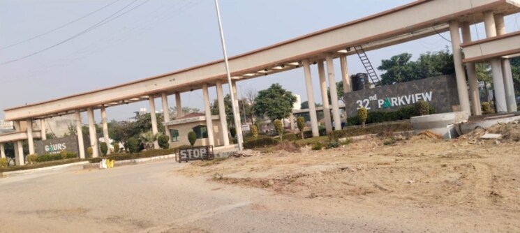Exterior View, gaur-yamuna-city-2nd-park-view  104 Sq.Yd. Plot In Gaur Yamuna City Greater Noida 8159535