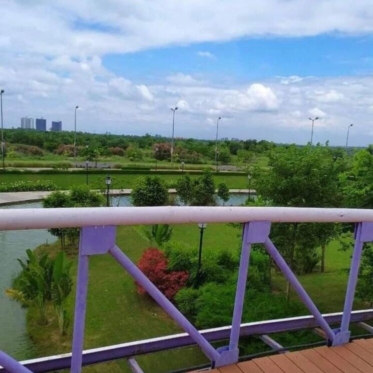 Exterior View, gaur-yamuna-city-2nd-park-view  104 Sq.Yd. Plot In Gaur Yamuna City Greater Noida 8159535