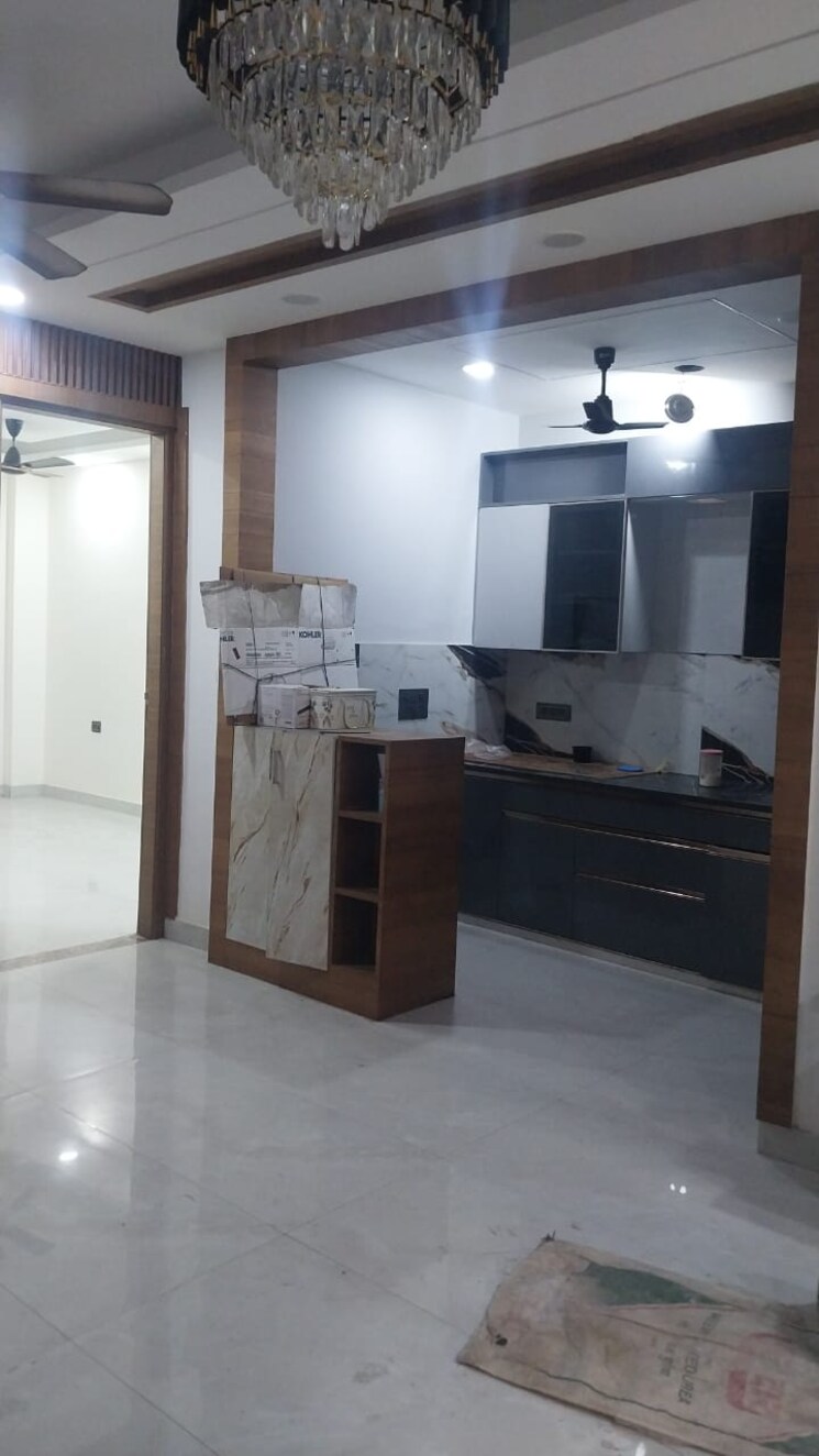 Kitchen, gyan khand 3 Bedroom 1200 Sq.Ft. Builder Floor In Gyan Khand Ghaziabad 8159546