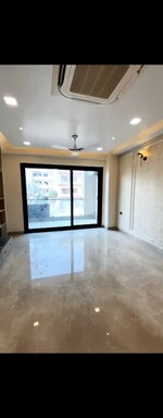 3 BHK + Pooja Room,Servant Room,Study Room 350 Sq.Yd. Builder Floor in Sector 15