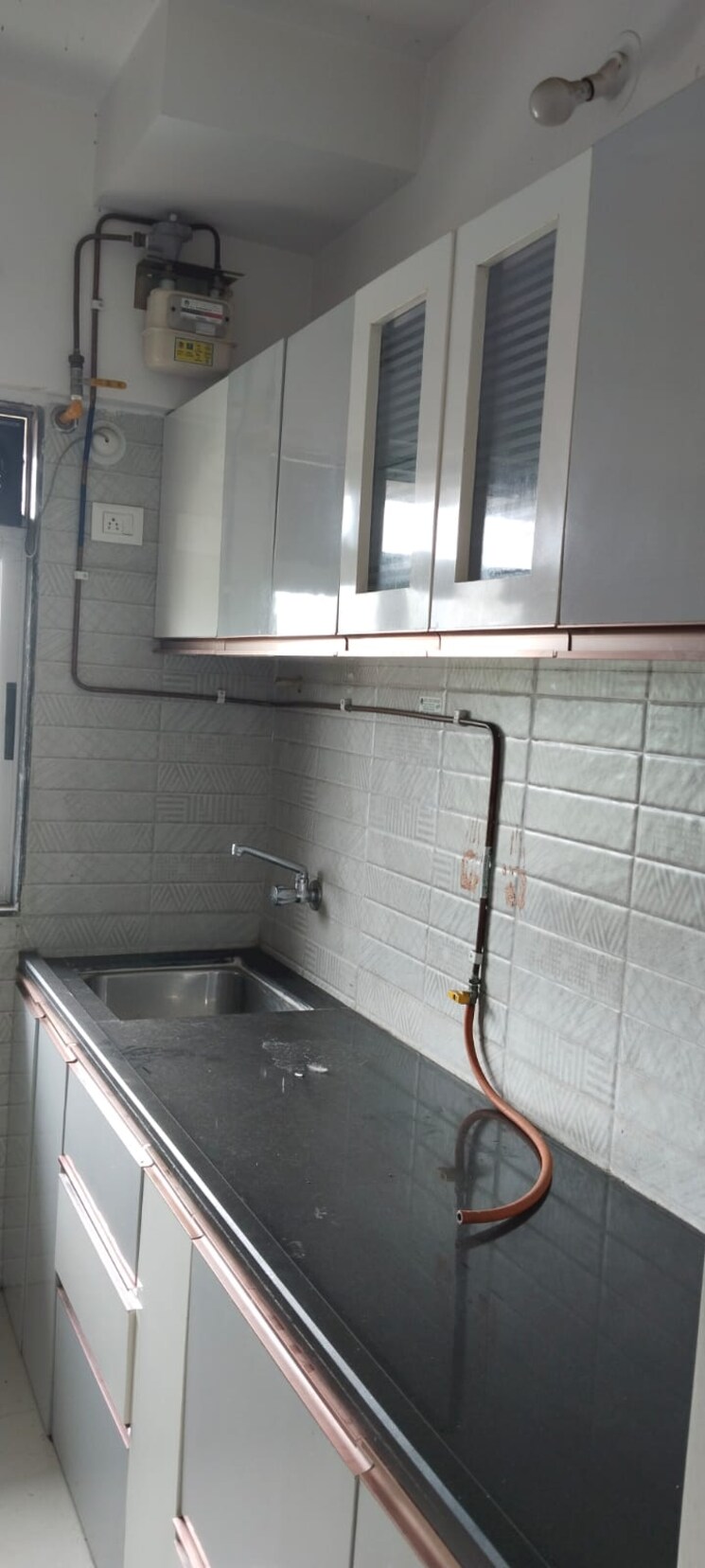 Bathroom, vihang-valley-phase-3 1 Bedroom 435 Sq.Ft. Apartment In Kasarvadavali Thane 8159589