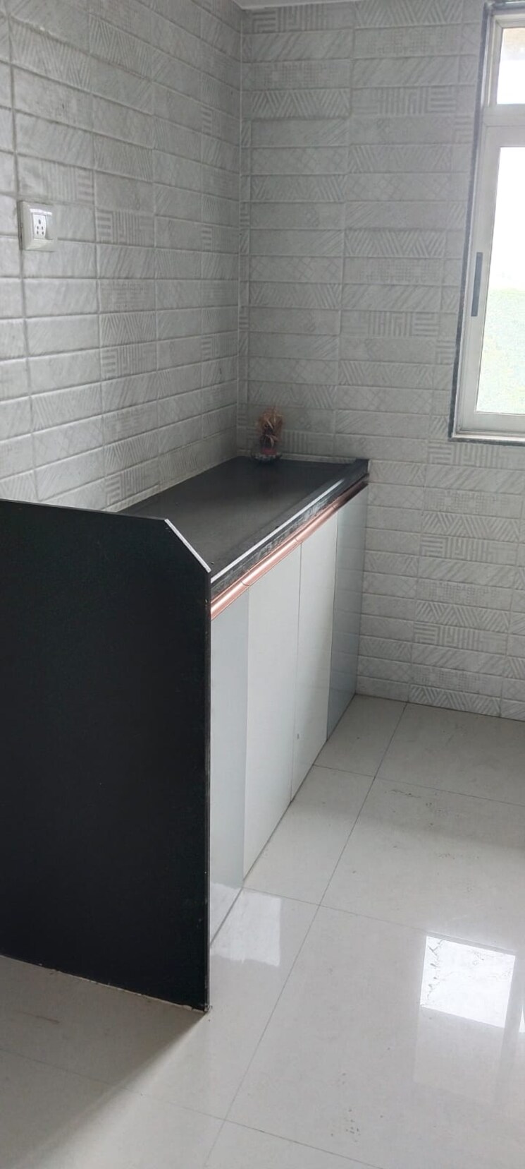 Balcony, vihang-valley-phase-3 1 Bedroom 435 Sq.Ft. Apartment In Kasarvadavali Thane 8159589