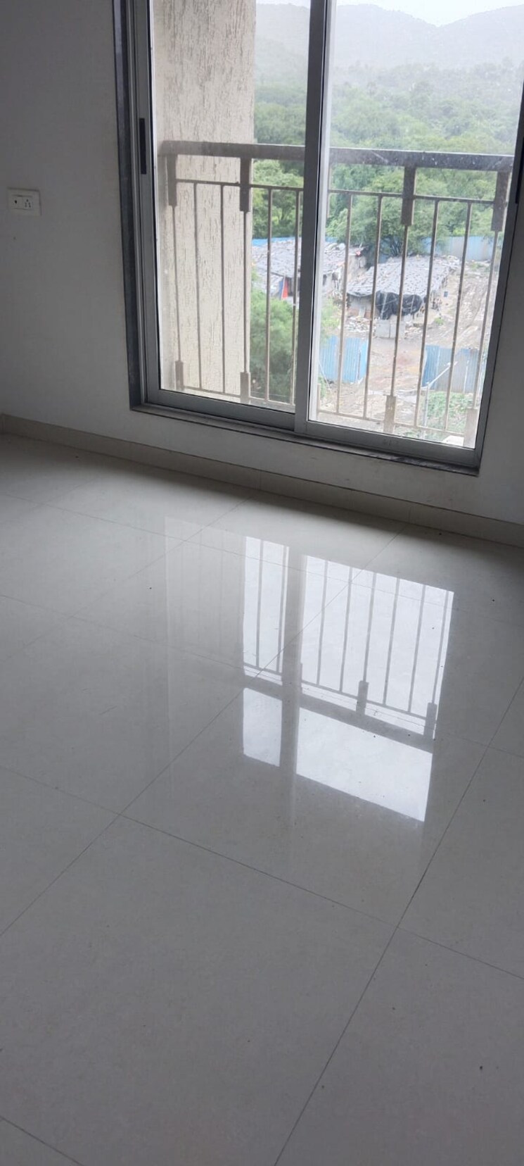 Room, vihang-valley-phase-3 1 Bedroom 435 Sq.Ft. Apartment In Kasarvadavali Thane 8159589