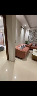 3 BHK + Pooja Room,Servant Room,Study Room 350 Sq.Yd. Builder Floor in Sector 15