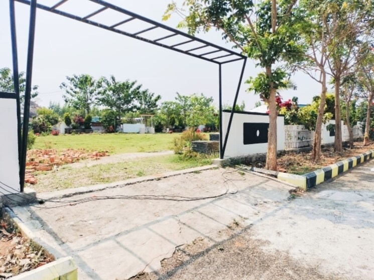 Exterior View, himayat nagar  300 Sq.Yd. Plot In Himayat Nagar Hyderabad 8159662