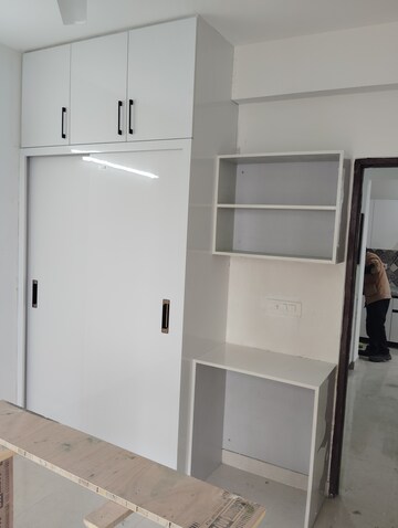 Bathroom in 2.5 BHK Apartment at Signature Global Proxima Phase 2, Sector 89 – for Rent