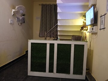 Staircase in 5 BHK Independent House at Gomti Nagar – for Rent