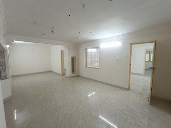 Commercial Showroom 2600 Sq.Ft. For Rent in Nanganallur Chennai  8159757