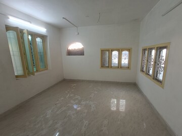 Floor Plan in  Showroom at Nanganallur – for Rent