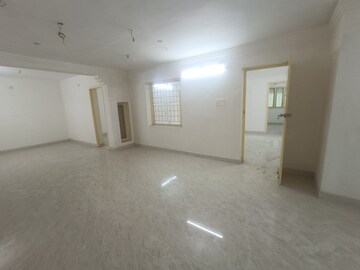 Floor Plan in  Showroom at Nanganallur – for Rent