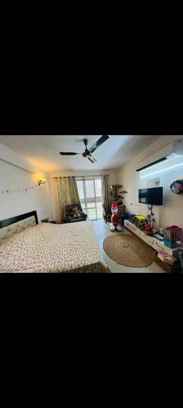 Bedroom in 3 BHK Apartment at Sector 50 – for Rent