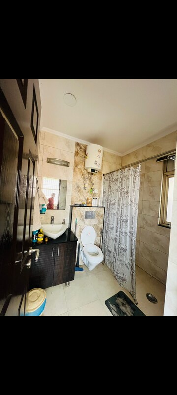 Attached Bathroom in 3 BHK Apartment at Sector 50 – for Rent