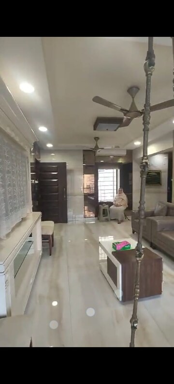 Living Room in 2 BHK Apartment at Andheri West – for Rent