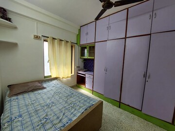 Bedroom in 1 BHK Apartment at Rajnigandha Society, Powai – for Rent