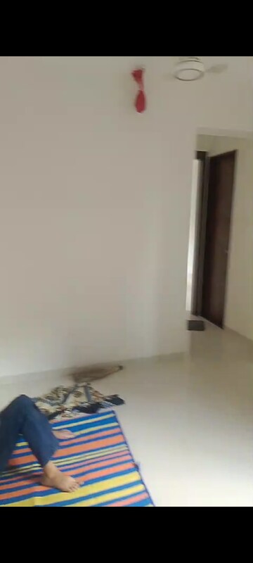 Room in 2 BHK Apartment at Truearth View, Vikhroli East – for Rent