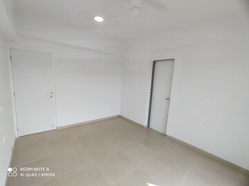 Room in 3 BHK Apartment at Kanakia Silicon Valley, Powai – for Rent