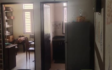 3 BHK Apartment For Rent in Coral Merlin Coral Ambience, Bani Park