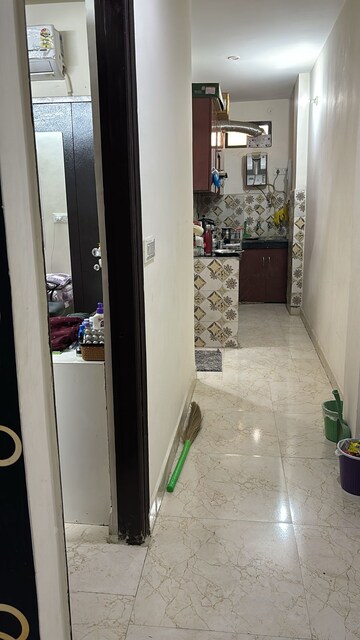 Building Lobby in 1.5 BHK Builder Floor at Mansa Ram Park – for Rent