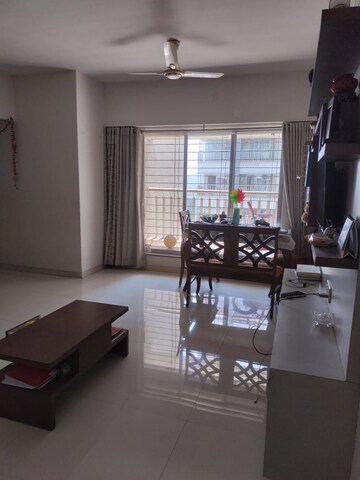 2 BHK Apartment For Rent in Unique Poonam Estate Cluster 2, Mira Road