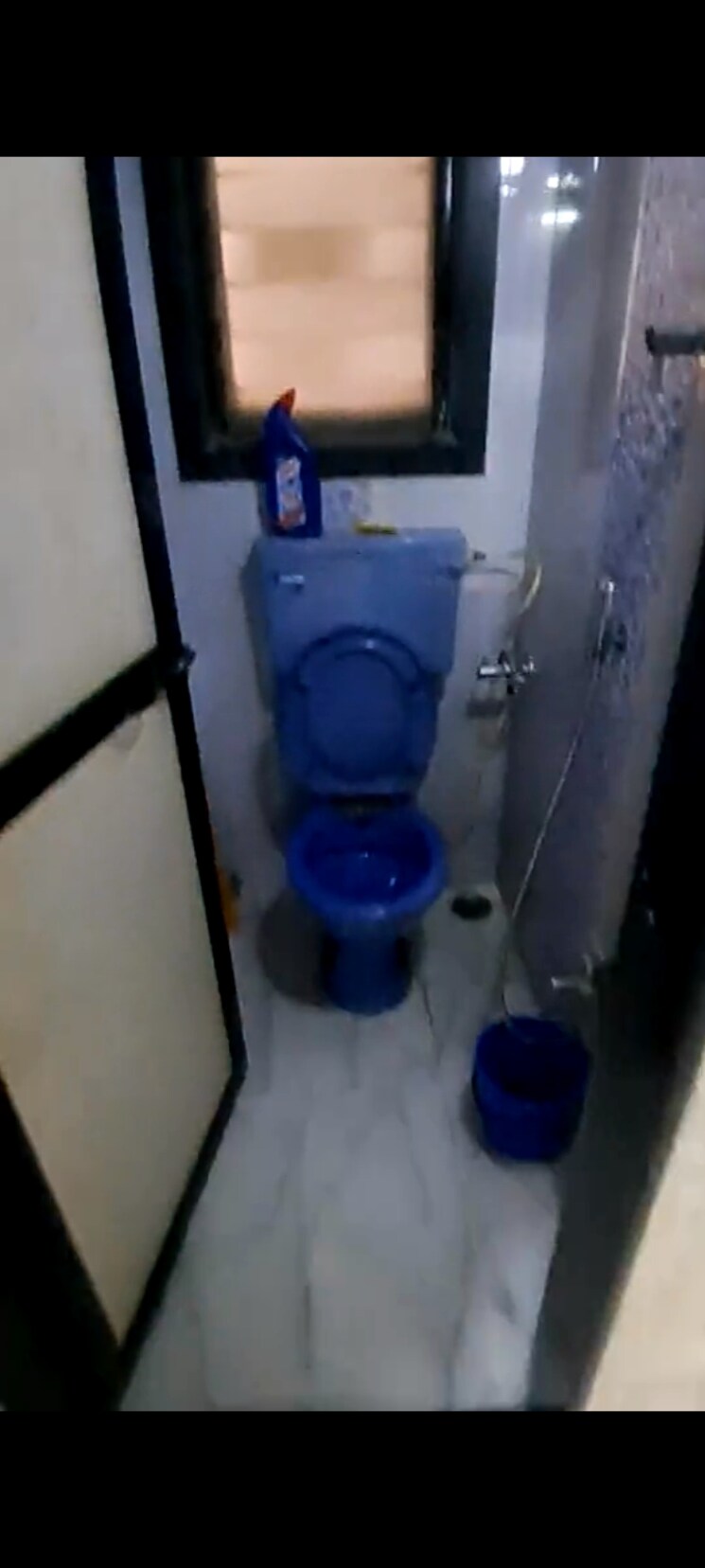 Bathroom, shanti-park-chs 2 Bedroom 900 Sq.Ft. Apartment In Mira Road Thane 8159963