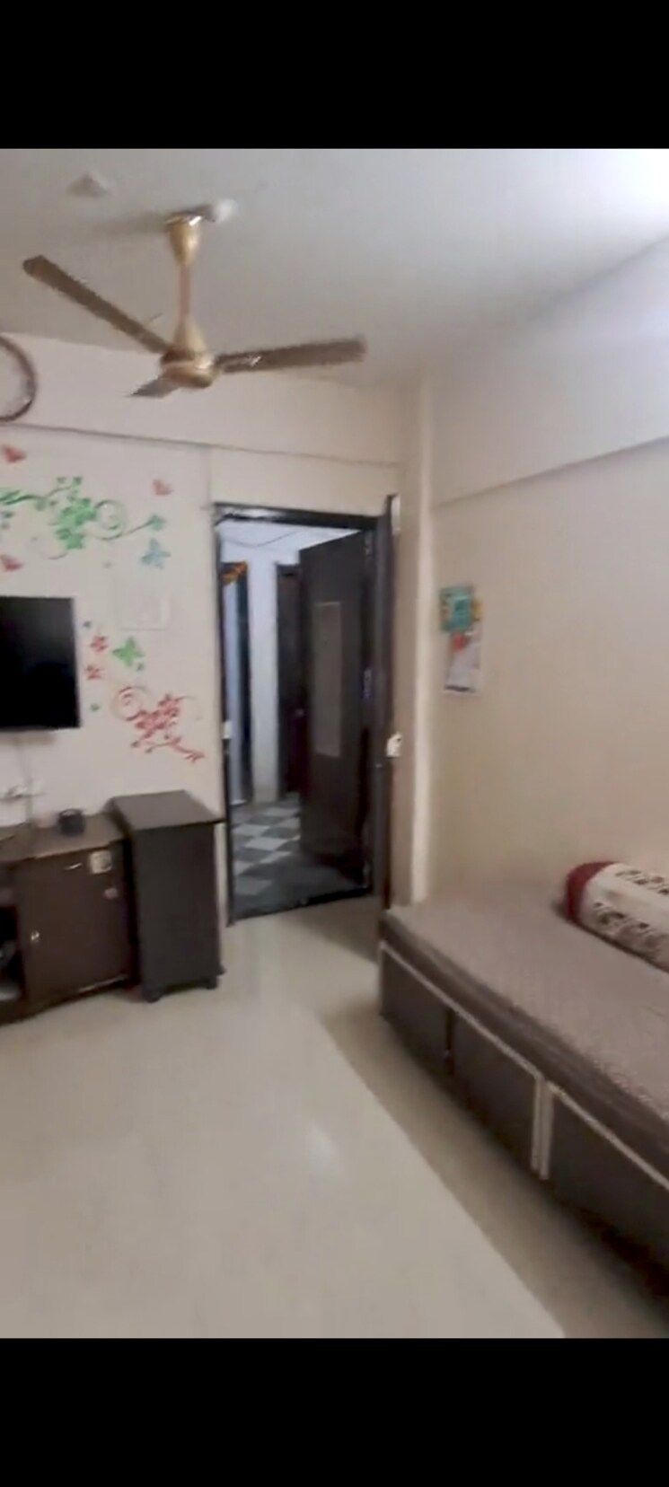 Living Room, shanti-park-chs 2 Bedroom 900 Sq.Ft. Apartment In Mira Road Thane 8159963