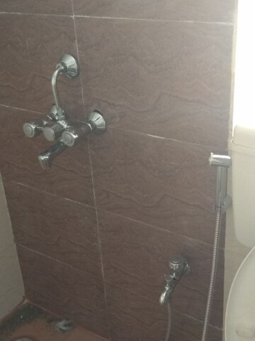 Bathroom in 3 BHK Apartment at UPAVP Bhagirathi Enclave, Raebareli Road – for Rent
