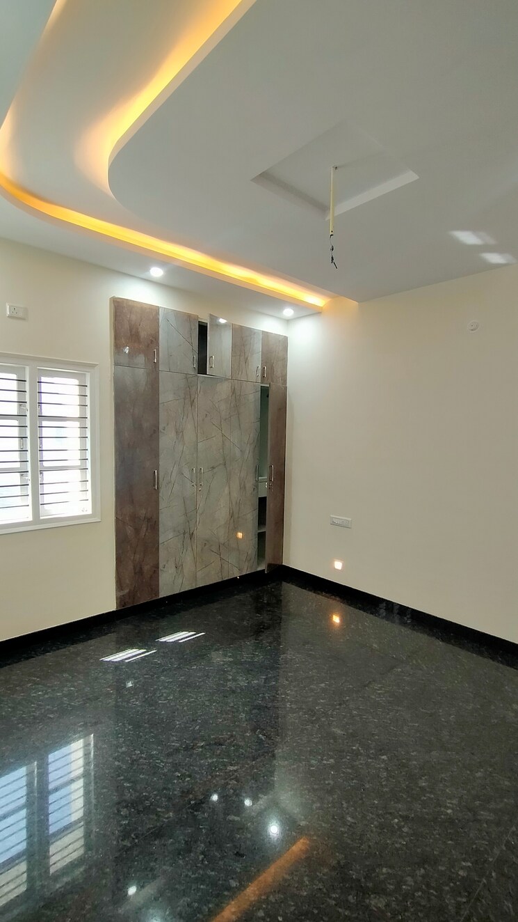 Room, jalahalli 3 Bedroom 2000 Sq.Ft. Independent House In Jalahalli Bangalore 8160052