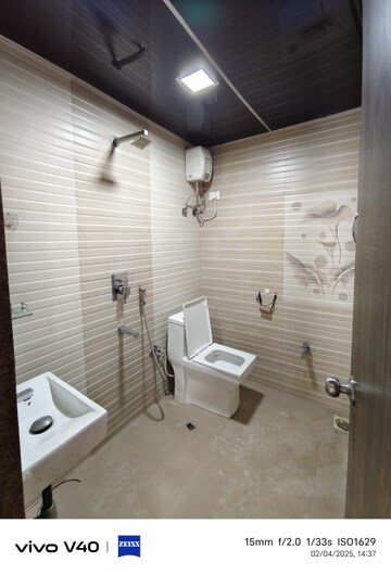 Bathroom in 3 BHK Apartment at Juhi Greens, Seawoods – for Rent