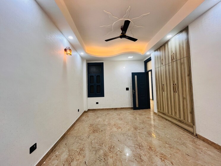 Room, onyx-apartment 4 Bedroom 2000 Sq.Ft. Builder Floor In Shakti Khand Iii Ghaziabad 8160063