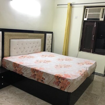 Bedroom in 1 BHK Builder Floor at Ansal Sushant Lok I, Sector 43 – for Rent
