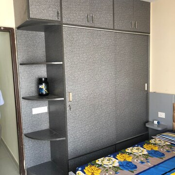 Furnished Amenities in 1 BHK Builder Floor at Ansal Sushant Lok I, Sector 43 – for Rent