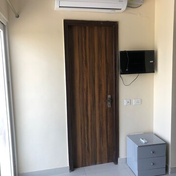 Furnished Amenities in 1 BHK Builder Floor at Ansal Sushant Lok I, Sector 43 – for Rent