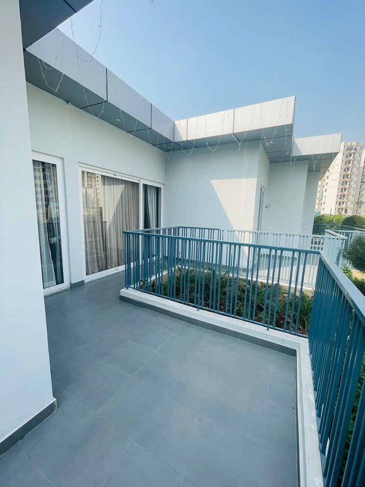 Balcony, sector 91 4 Bedroom 2160 Sq.Ft. Apartment In Sector 91 Mohali 8160081