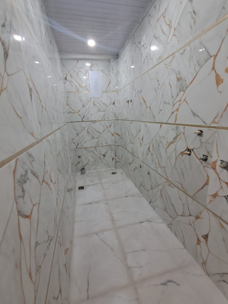 Bathroom, saya-villa 2 Bedroom 1000 Sq.Ft. Builder Floor In Indrapuram Ghaziabad 8160098