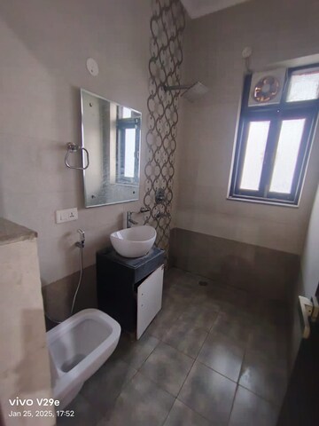 Bathroom in 3 BHK Builder Floor at RWA Residential Society Sector 46, Sector 46 – for Rent