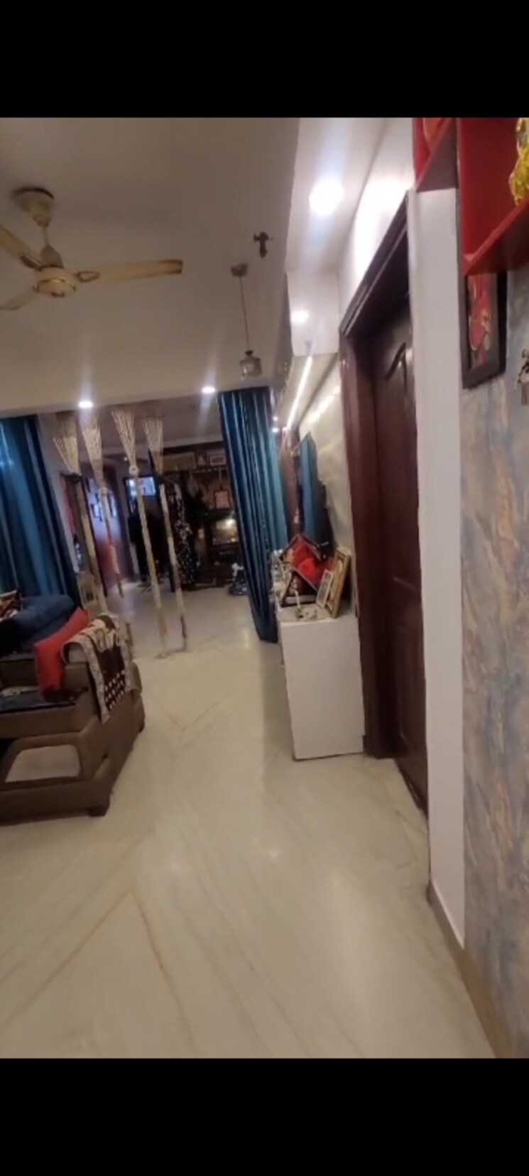 Gym, exotica-elegance 4 Bedroom 2050 Sq.Ft. Apartment In Vaibhav Khand Ghaziabad 8160117