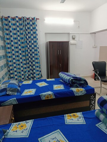 Bedroom in 1.5 BHK Builder Floor at Aliganj – for Rent