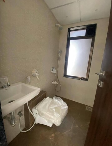 Master Bedroom in 2 BHK Apartment at Alag Olive, Pant Nagar – for Rent