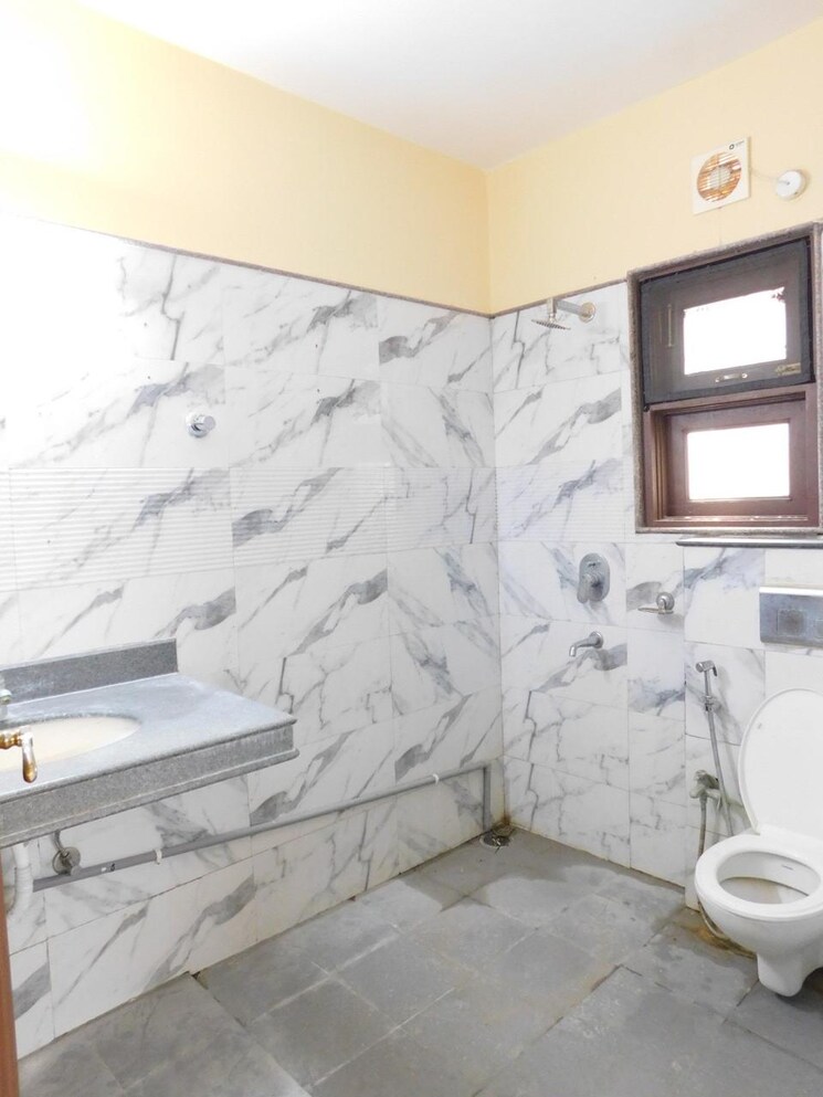 Attached Bathroom, aditya-eden-woods 4 Bedroom 3815 Sq.Ft. Villa In Tellapur Hyderabad 8160271