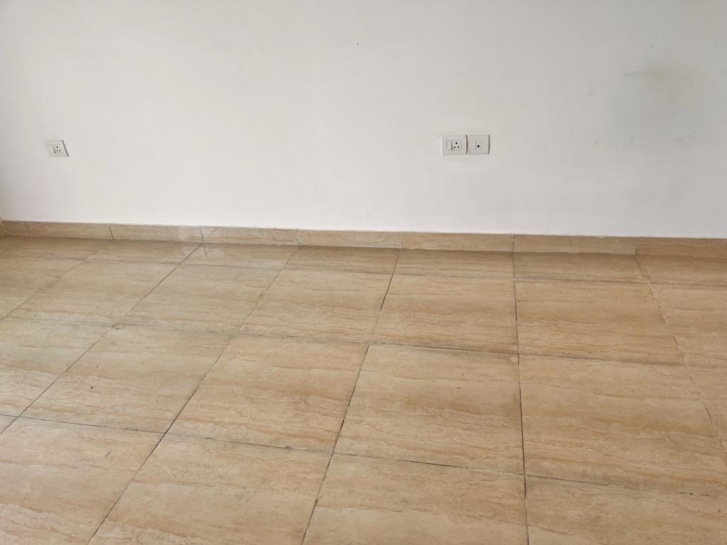 3.5 BHK + Servant Room 1990 Sq.Ft. Apartment in Gaur Saundaryam