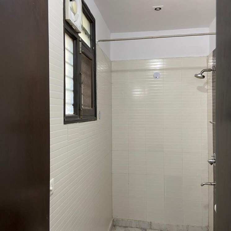 Bathroom, sector 45  204 Sq.Yd. Plot In Sector 45 Gurgaon 8160325