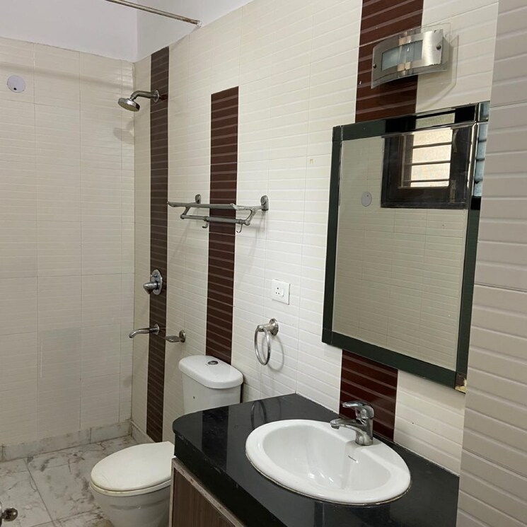 Bathroom, sector 45  204 Sq.Yd. Plot In Sector 45 Gurgaon 8160325