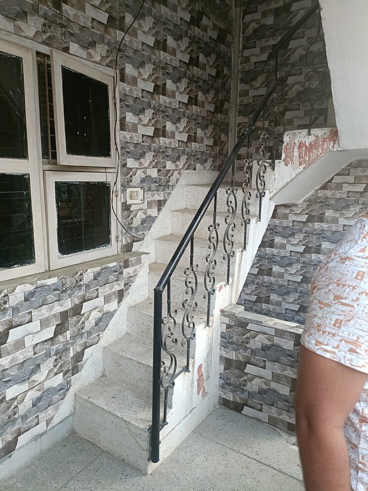 Balcony, rajendra nagar 3 Bedroom 120 Sq.Yd. Independent House In Rajendra Nagar Ghaziabad 8160346